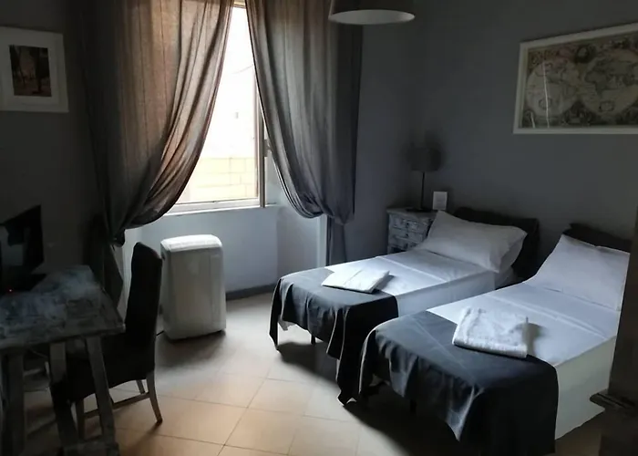 Relais Indipendenza Πανσιόν 4*