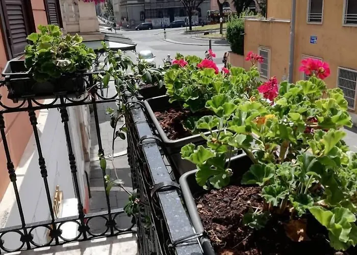 Relais Indipendenza Πανσιόν